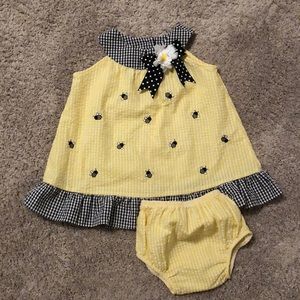 NWOT Rare Editions Bubble Bee Dress